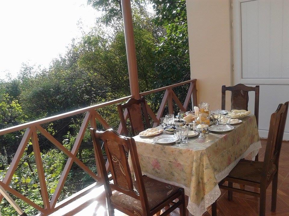 Guest House Kusika Sighnaghi Eksteriør billede